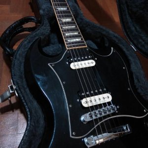 Gibson SG.jpg Gibson SG.jpg