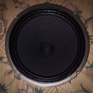 celestion_vintage_30_guitar_speaker_1414331250_4d7aa332.jpg celestion_vintage_30_guitar_speaker_1414331250_4d7aa332.jpg