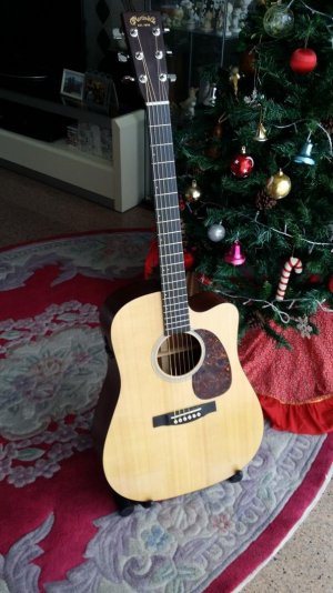 MARTIN DCPA4 Guitar BodyA1.jpg