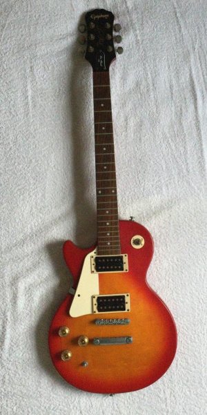 Les Paul 100 full.jpg