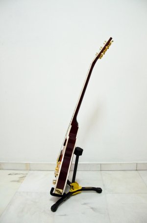 GibsonSupremeLP-Bodyside.jpg