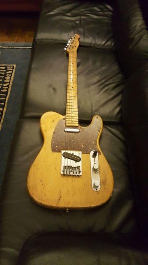 1983 tele couch.jpg 1983 tele couch.jpg