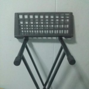 keyboard_stand_1461415535_087e1eb9.jpg