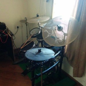 carousell_1438794855159_2.jpg