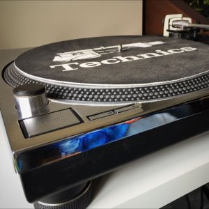 technics_sl1210mk2_turntable_chrome_1473058640_303c430c.jpg