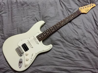 Suhr Classic Pro HSS.jpg