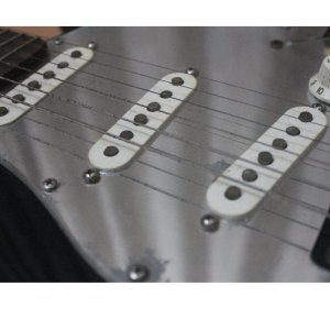 squier_black__chrome_standard_stratocaster_with_fender_97_stratocaster_pickups_tele_swtich_mod_1.JPG