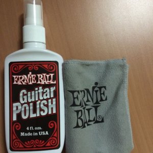 maestro_full_solid_acoustic_guitar_1427734403_2c6791d2.jpg