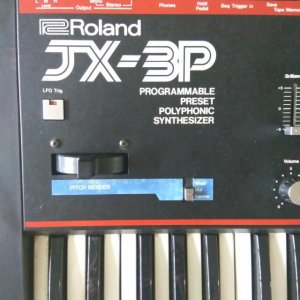 roland_jx3p_vintage_synthesizer_1483672730_f3612002.jpg