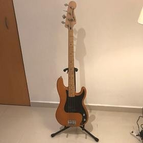 Bass 2.jpg