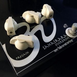 om_laboratories_sahasrara_overdrive_pedal_1488253242_675e5cc8.jpg