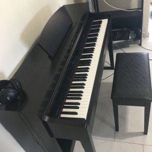 piano_yamaha_clavinova_clp430 3.jpg