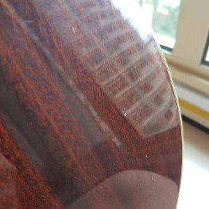 johnson_guitars_dreadnought_jd26_full_solid_spruce_top_and_mahogany_side_and_back_1483625822_74d.jpg