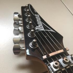 Bass 2.jpg