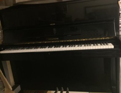 piano 2.jpg