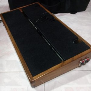 custom_guitar_pedalboard_with_bagcase_1502022840_5732e2c1.jpg