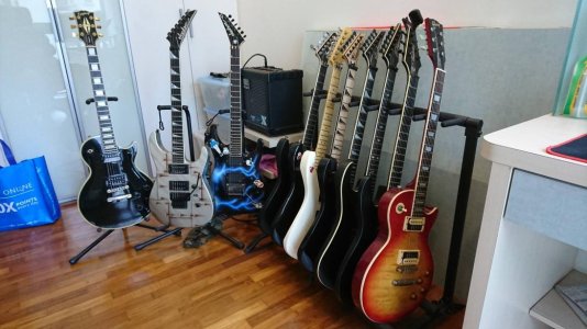 guitars.jpg