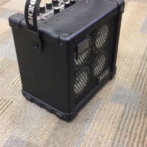 roland_microcube_bass_rx_1507734006_6ed0ec16.jpg