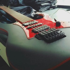 ibanez_grg250dx_bkf_1512375370_3982f41b.jpg