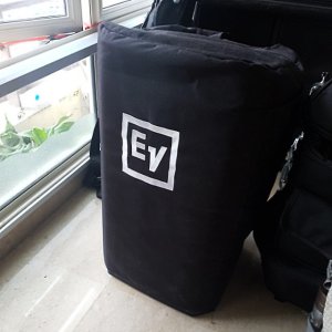 electrovoice_zlx12p_1000watts_active_speakers_1511671662_9f30c672.jpg