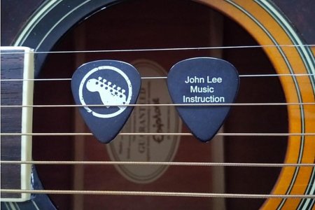 Complimentary Guitar Pick.jpg