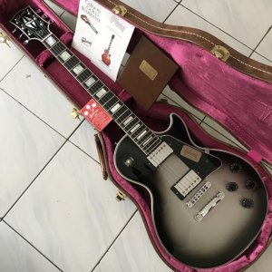 2013 GIBSON CUSTOM SHOP LP CUSTOM SILVERBURST-230318-1B.jpg