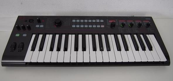 korg r3b.JPG