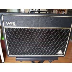 vox_cambridge_reverb_30_twin_amplifier_1502862214_ce6a77190.jpg