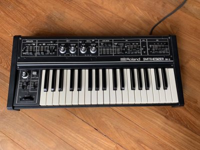 Roland1.jpg