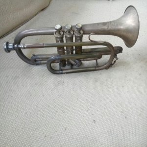 trumpet2.jpg