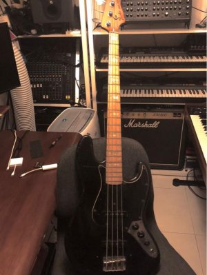 vintage_1978_fender_jazz_bass__all_original__slap_monster_1540300753_1bee482e.jpg