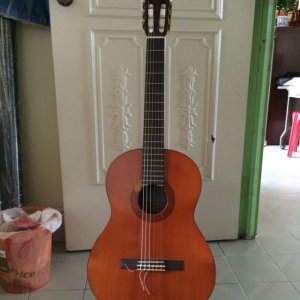 yamaha_c40_classical_guitar_1427793869_cf6320a0.jpg