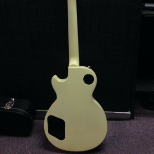 gibson_les_paul_classic_custom_1429863076_68692666.jpg