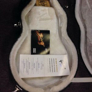 gibson_les_paul_classic_custom_1429863076_c5ec7f51.jpg