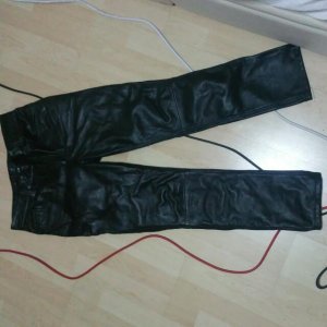 carousell_1430923579499_0.jpg