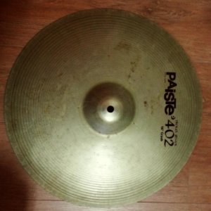 Paiste 402 16 crash 1.jpg