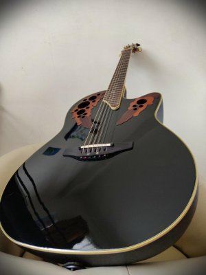1_ovation_acoustic_guitar_made_in_korea_with_case_1545555737_6bb26832.jpg