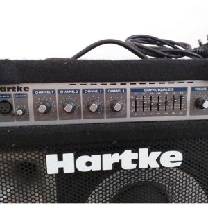 hartke_km100_keyboard_4_channel_amplifier_1546575262_09c4cacd1.jpg