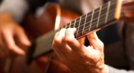 guitar10.jpg