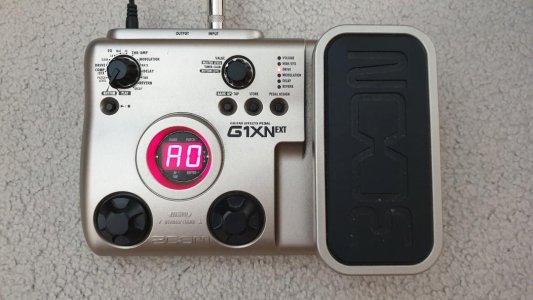 zoom_g1xn_multi_effects_pedal_1577350934_b9aa5fbe_progressive.jpg