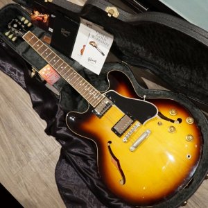 (USED) 2010 GIBSON ES-335 FAT NECK SUNBURST-1D.jpg