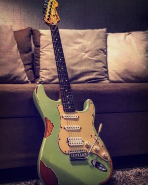 Fender 222.jpg