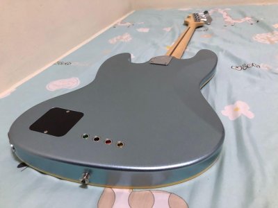 fender_japan_active_modern_jaz_1599477420_156c06d9_progressive.jpg