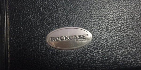 warwick_rockcase_guitar_case_1599583599_e29aa1b3_progressive.jpg