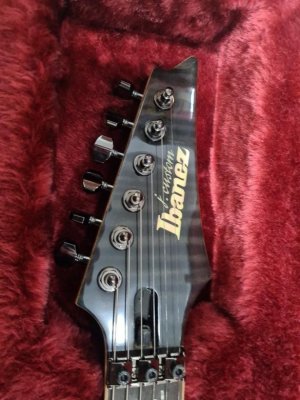 ibanez_j_custom_rg8570z_1617756808_7090486a_progressive.jpg