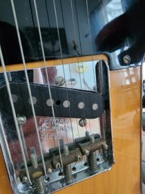 american_vintage_52_telecaster_1666575632_54f62f7d_progressive.jpg