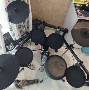 Drum Set 2a.jpg