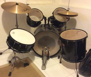 Pearl-targetseries-drumset.jpg