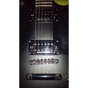 epiphone_les_paul_black_goth_guitar_1433238440_2a94e0fe.jpg
