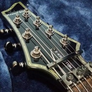 schecter_hellraiser_c7_frs_1436005476_c686465f.jpg